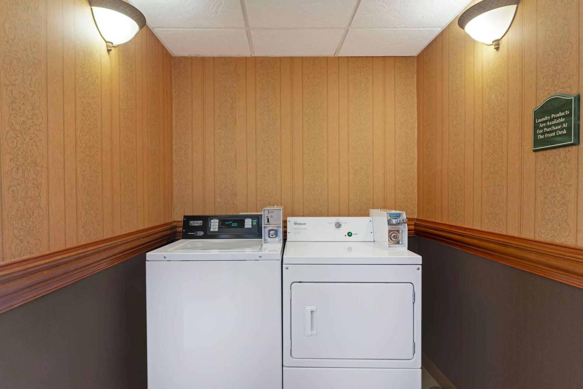 Best Western Plus Bradbury Inn And Suites Waycross Eksteriør bilde