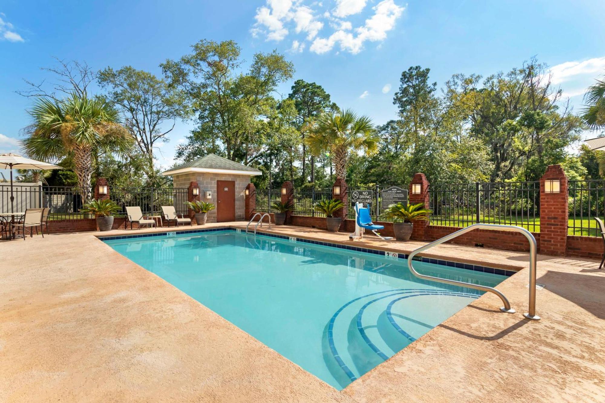 Best Western Plus Bradbury Inn And Suites Waycross Eksteriør bilde